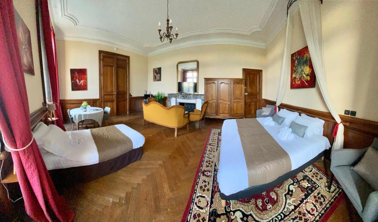 Saint-Philbert-de-Grand-Lieu Hotel Particulier Chateau Des Marais Proximite Et Vue Sur Le Lac De Grand Lieu מראה חיצוני תמונה