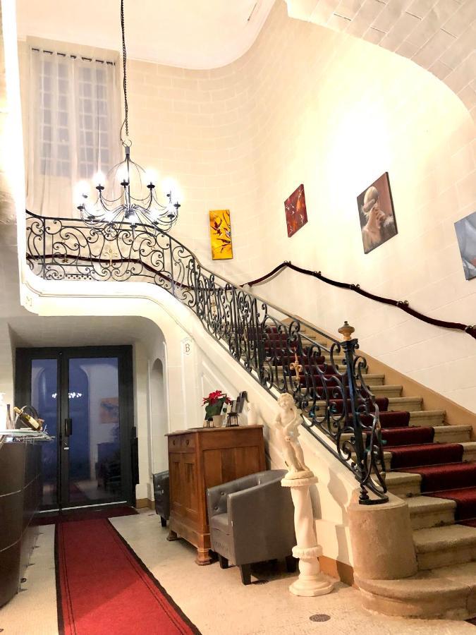 Saint-Philbert-de-Grand-Lieu Hotel Particulier Chateau Des Marais Proximite Et Vue Sur Le Lac De Grand Lieu מראה חיצוני תמונה