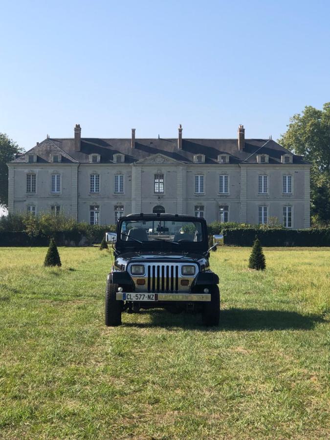 Saint-Philbert-de-Grand-Lieu Hotel Particulier Chateau Des Marais Proximite Et Vue Sur Le Lac De Grand Lieu מראה חיצוני תמונה